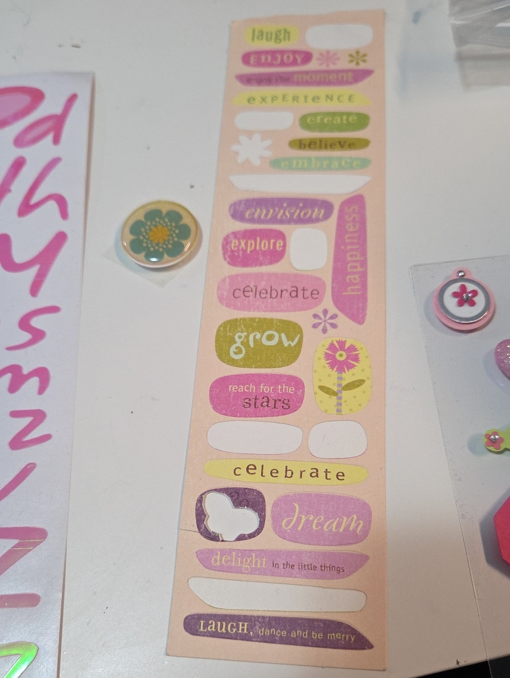 Misc Sticker pack - Picture 3 of 9